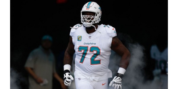 Terron Armstead tillkännagav officiellt sin pensionering från Miami Dolphins Terron Armstead tillkännagav officiellt sin pensionering från Miami Dolphins